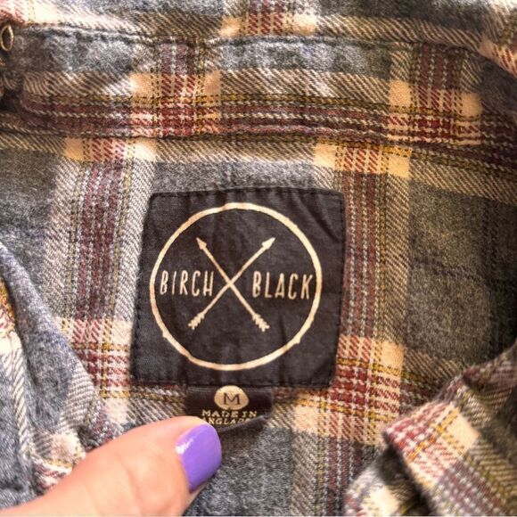 Medium Birch Black Flannel - Picture 2 of 3